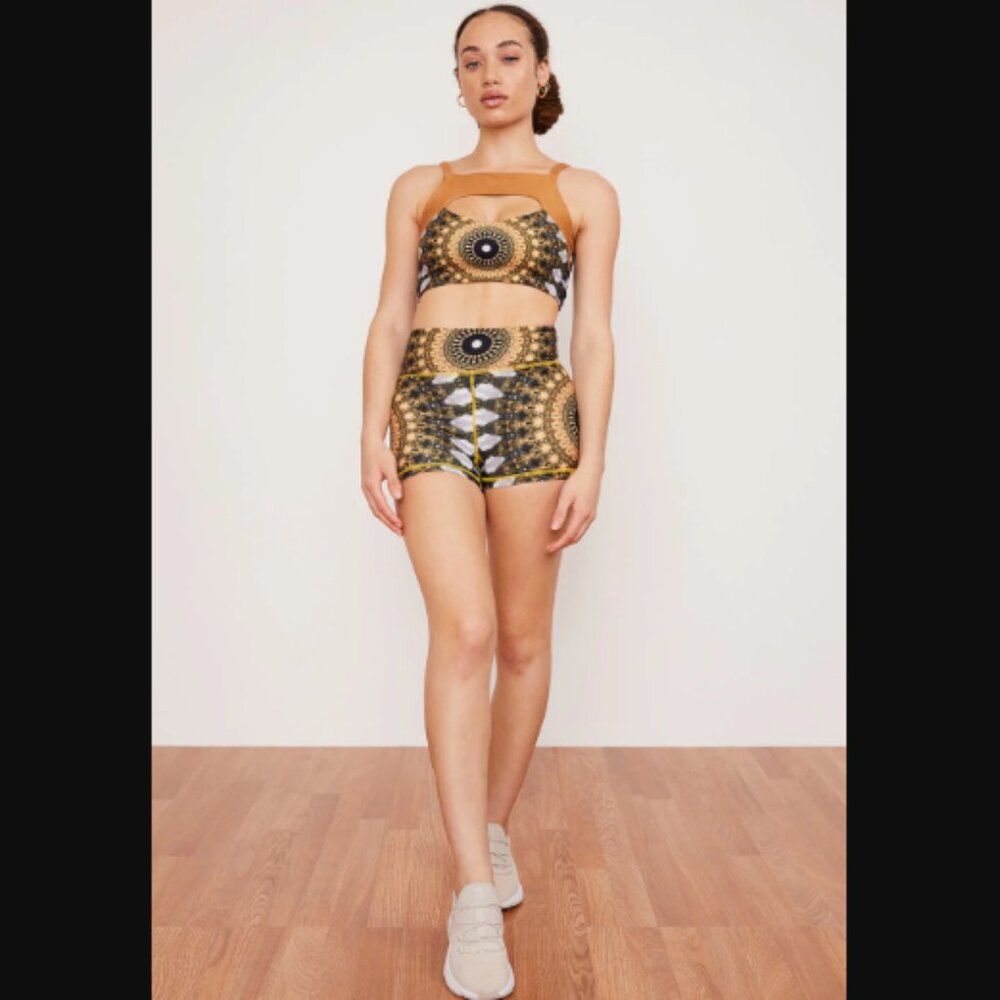 Wolven Threads 2 Pc Noor Reversible Four-Way Top & High Waisted Shorts $132.00